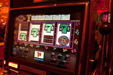 Arcade game selection showing RTP and play buttons